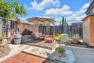 2876 White Acres Dr, San Jose, CA 95148 - Photo 20