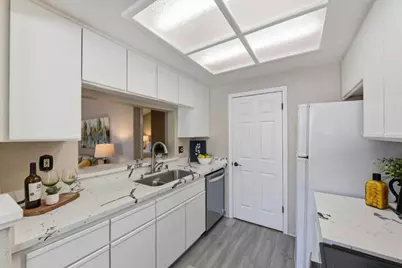5928 Bridgeport Lake Way, San Jose, CA 95123 - Photo 8