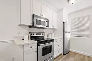 41 Grandview St 1402, Santa Cruz, CA 95060 - Photo 18