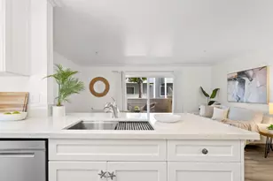 41 Grandview St 1402, Santa Cruz, CA 95060 - Photo 16