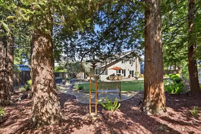 2392 Rupert Dr, San Jose, CA 95124 - Photo 68