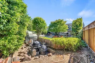 3813 Mountcliffe Ct, San Jose, CA 95136 - Photo 42