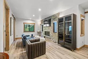 2366 Highlands Dr, South Lake Tahoe, CA 96150 - Photo 24
