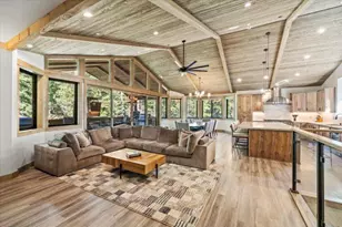 2366 Highlands Dr, South Lake Tahoe, CA 96150 - Photo 16