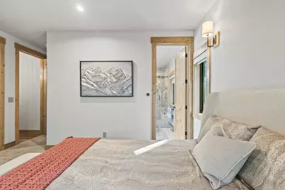 2366 Highlands Dr, South Lake Tahoe, CA 96150 - Photo 28