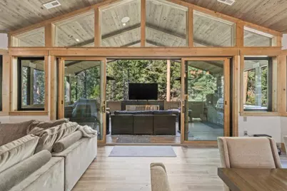 2366 Highlands Dr, South Lake Tahoe, CA 96150 - Photo 12