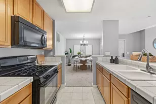 609 Arcadia Ter 303, Sunnyvale, CA 94085 - Photo 22