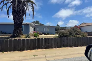 2050 Lassen St, Seaside, CA 93955 - Photo 2