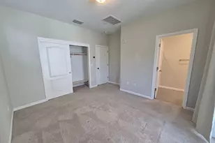 97 Montecito Vista Dr 8, San Jose, CA 95111 - Photo 22