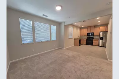 97 Montecito Vista Dr 8, San Jose, CA 95111 - Photo 12