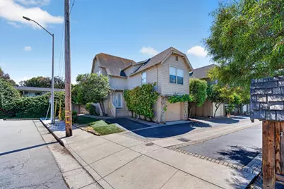 148 Walti St, Santa Cruz, CA 95060 - Photo 2