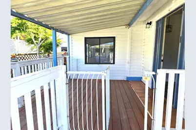 1360 Buckingham Way 1360, Hayward, CA 94544 - Photo 2