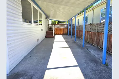 1360 Buckingham Way 1360, Hayward, CA 94544 - Photo 28