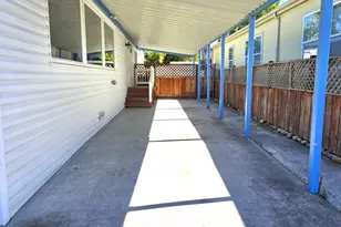 1360 Buckingham Way 1360, Hayward, CA 94544 - Photo 28