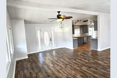 1360 Buckingham Way 1360, Hayward, CA 94544 - Photo 4