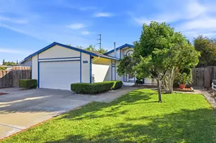 1825 Blue Spruce Ct, Milpitas, CA 95035 - Photo 2