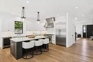 2061 Sterling Ave, Menlo Park, CA 94025 - Photo 10
