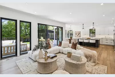 2061 Sterling Ave, Menlo Park, CA 94025 - Photo 18