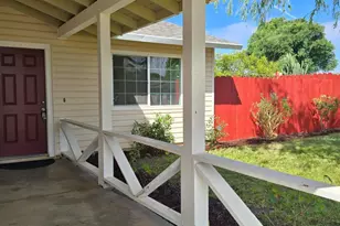 47 Elmwood Dr, Greenfield, CA 93927 - Photo 2