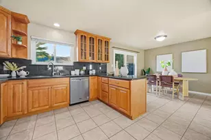 1307 Centennial Ct, San Jose, CA 95129 - Photo 14