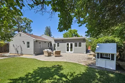 1276 Connecticut Dr, Redwood City, CA 94061 - Photo 52