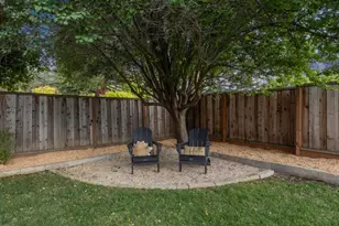 1276 Connecticut Dr, Redwood City, CA 94061 - Photo 8
