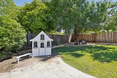 1276 Connecticut Dr, Redwood City, CA 94061 - Photo 54