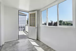 291 Raymond Ave, San Francisco, CA 94134 - Photo 12