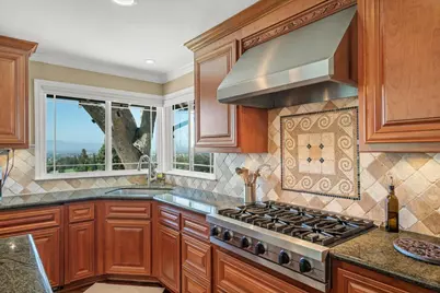 11230 Chula Vista Ave, San Jose, CA 95127 - Photo 18