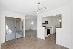 3358 La Mesa Dr 7, San Carlos, CA 94070 - Photo 6