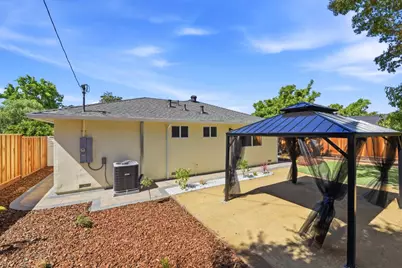 114 Cumulus Ave, Sunnyvale, CA 94087 - Photo 32