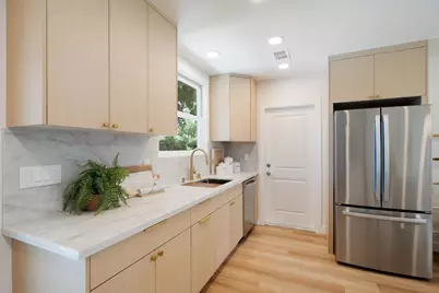 188 S Morrison Ave, San Jose, CA 95126 - Photo 30