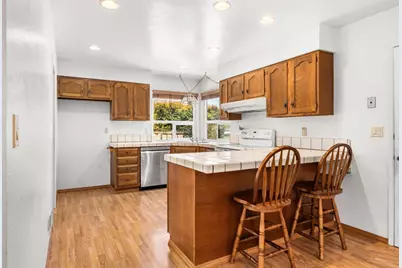 459 Vivienne Dr, Watsonville, CA 95076 - Photo 12