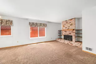 459 Vivienne Dr, Watsonville, CA 95076 - Photo 10