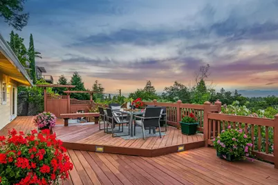 20995 Canyon View Dr, Saratoga, CA 95070 - Photo 36