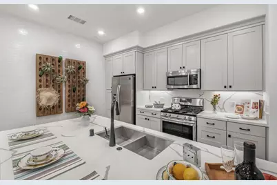1000 Berryessa Ln 211, Davis, CA 95616 - Photo 4