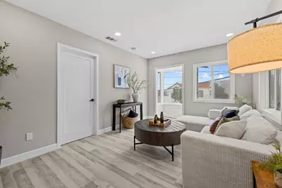 390 Guttenberg St, Daly City, CA 94014 - Photo 2