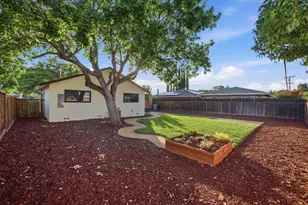 5430 Clovercrest Dr, San Jose, CA 95118 - Photo 22