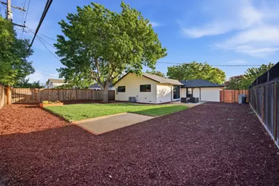 5430 Clovercrest Dr, San Jose, CA 95118 - Photo 24