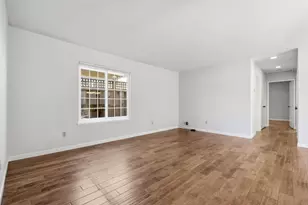 478 Vivienne Dr, Watsonville, CA 95076 - Photo 6