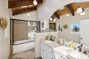 23500 Sunset Dr, Los Gatos, CA 95033 - Photo 24