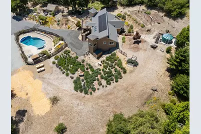 23500 Sunset Dr, Los Gatos, CA 95033 - Photo 42