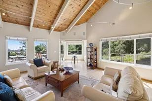 23500 Sunset Dr, Los Gatos, CA 95033 - Photo 2