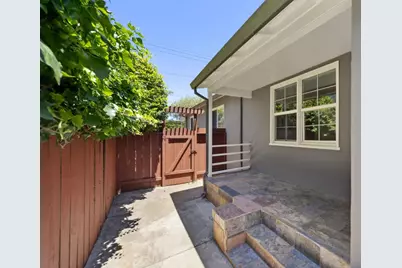 545 Rollins Rd, Burlingame, CA 94010 - Photo 14