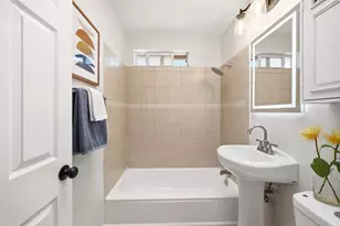 545 Rollins Rd, Burlingame, CA 94010 - Photo 24