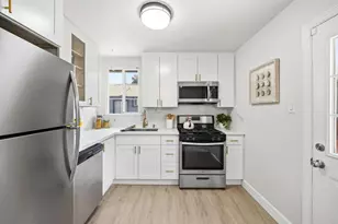 545 Rollins Rd, Burlingame, CA 94010 - Photo 10