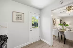 545 Rollins Rd, Burlingame, CA 94010 - Photo 18