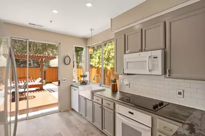 Address Not Disclosed, Salinas, CA 93908 - Photo 6
