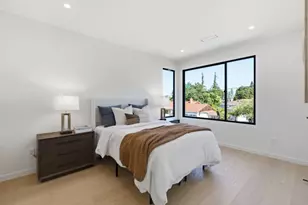 2540 Howard Ave, San Carlos, CA 94070 - Photo 52