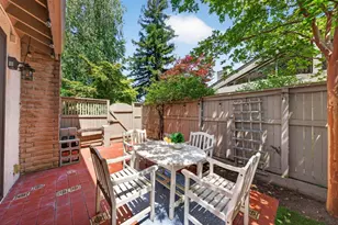 19546 Vineyard Ln, Saratoga, CA 95070 - Photo 18